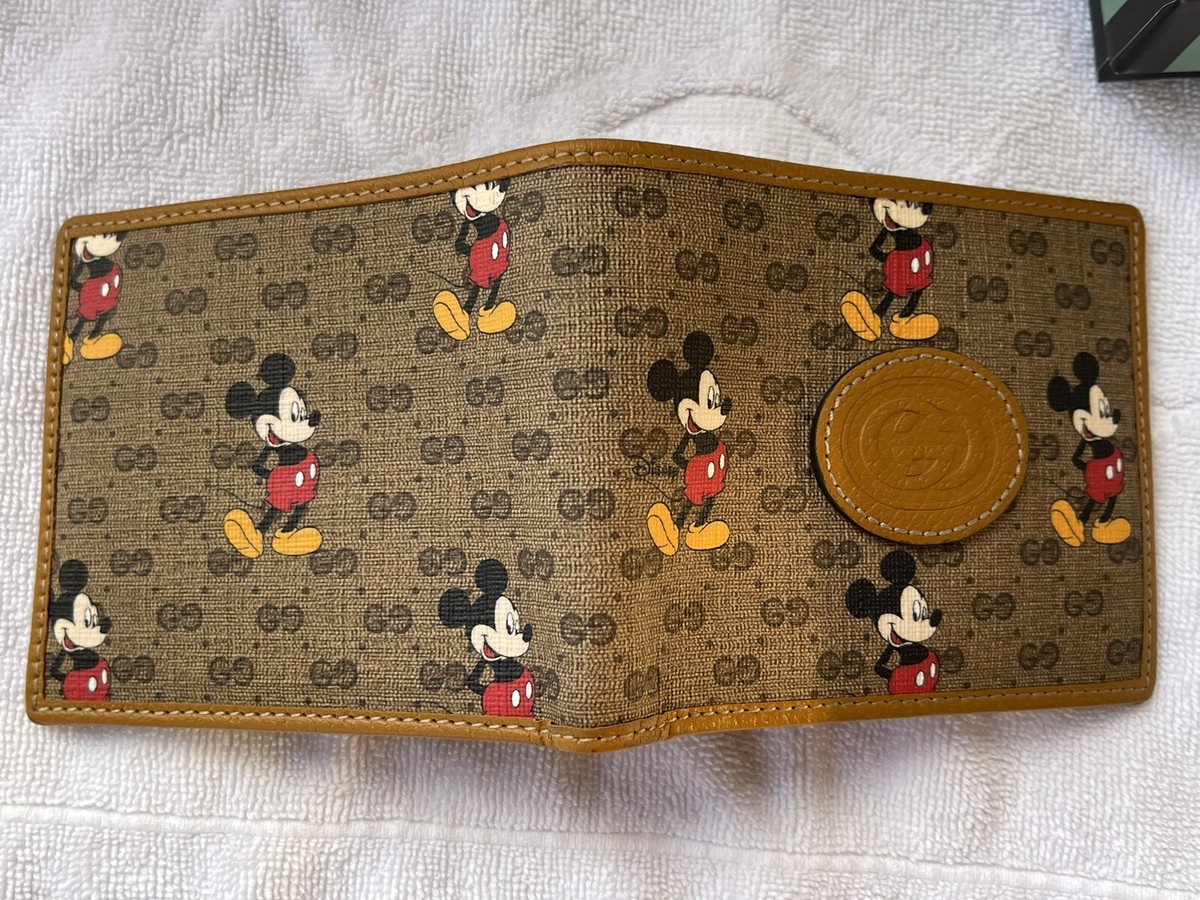 Gucci Mickey Mouse Disney X Men's Bifold Wallet 602547 | eBay Gucci Mickey Mouse Disney X Men's Bifold Wallet 602547 | eBay