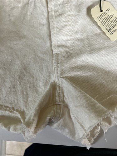 NWT Levi’s 501 Denim Shorts White High Rise Womens Size 34 - Picture 13 of 18