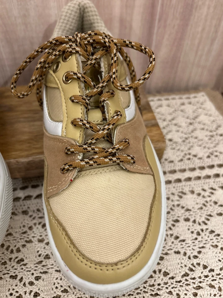 Винтажный COOGI золото кожи и замши низкий верхний кроссовок Coogi логотип ярлык размер 6,5 - Изображение 3 из 4