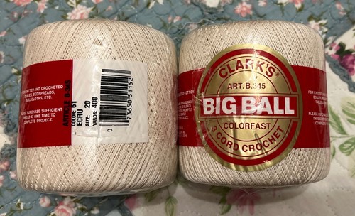 2 Clarks Big Ball 3 Cord Cotton Crochet Thread B-345 61 ECRU #20 400 Yards Ea - Afbeelding 1 van 5