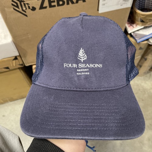 Four Seasons Resort Hotel The Maldives Island Mütze Cap Trucker Mesh Hat Cap - RAR