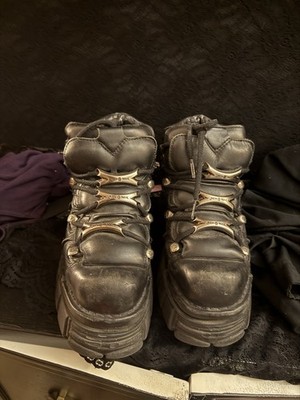 new rock boots