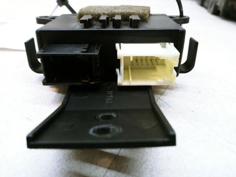 BMW 325i 330i 330ci M3 2003 módulo de control de memoria del espejo retrovisor de puerta 61316916054 fabricante de equipos originales Foto 3 de 4