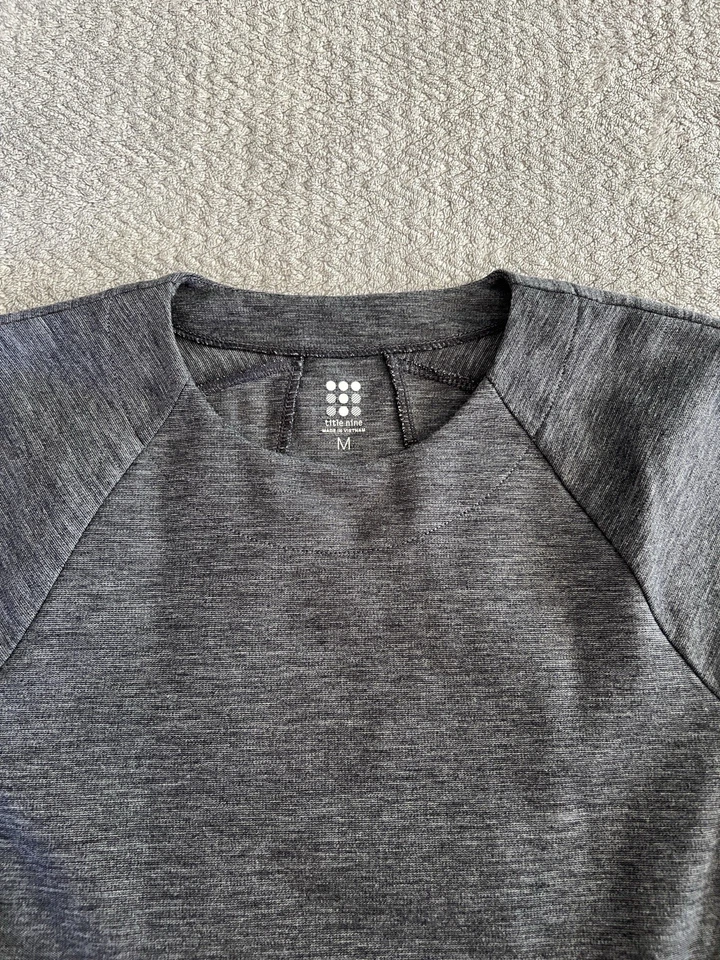 Túnica Title Nine She Leads Ponte Active Top Mujer Talla M Pullover Gris Foto 3 de 4