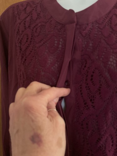 Vera Wang Woman’s Top Wine Hidden Button Up Long Sleeve Size XL - Picture 6 of 14