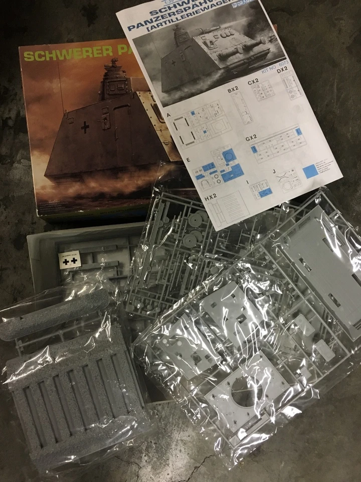 Dragon 1/35 Schwerer Panzerspähwagen Artilleriewagen - Immagine 2 di 2