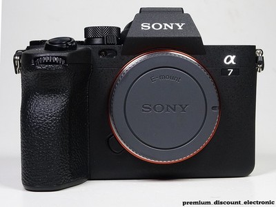 Sony Alpha 7 IV 33,0MP Systemkamera A7 IV ILCE-7M4 1.670 Klicks ''WIE NEU''
