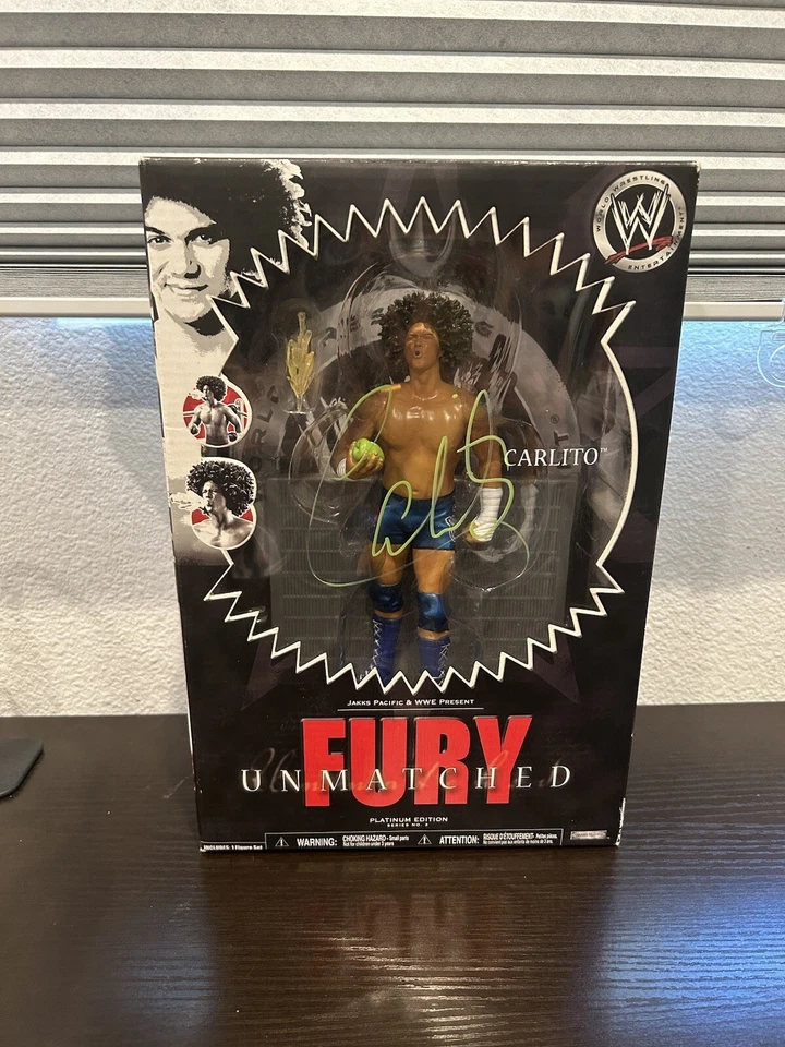 WWE Jakks Pacific Unmatched Fury Carlito Platinum Series 3, 2007. Firmado Foto 3 de 4