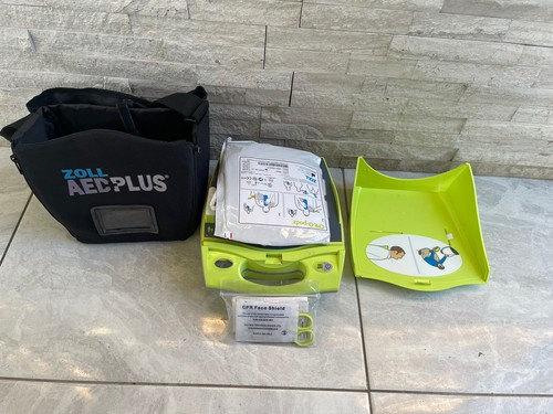 Zoll AED AEDPLUS AED Plus Defibrillator With 2025 Pads & Carry/Protective Bag