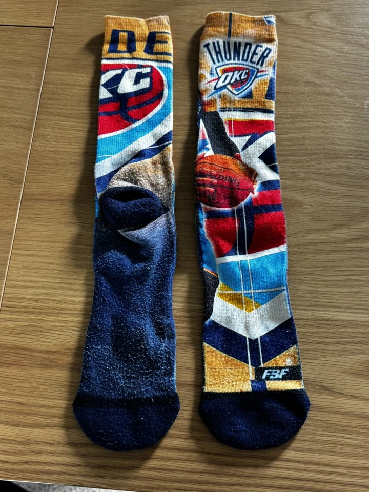 Calcetines para hombre OKC Thunder Russell Westbrook talla mediana 5 a 10 FBF Foto 2 de 3