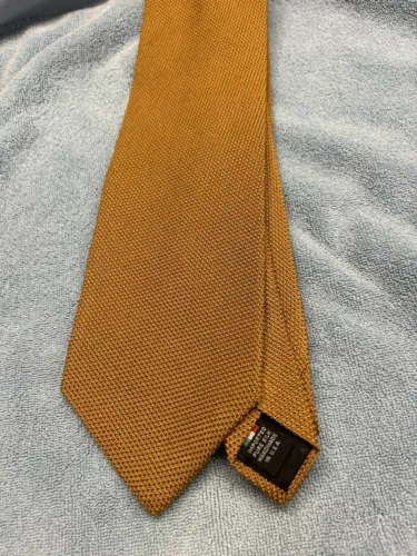 GENUINE Grenadine Silk Tie by Serica Plain Gold 4"W x 58”L Made in USA GUC