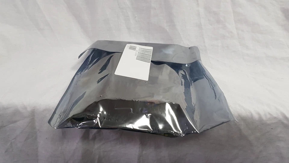 NEW Dell gu186 Poweredge PERC 5i/R PCI-E SATA Raid Controller - Image 4 of 4