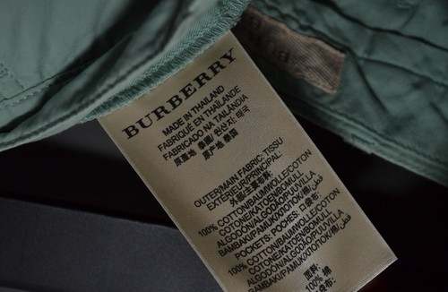 Pantalones cortos chinos para mujer Burberry Brit 28 verde claro - Imagen 8 de 10