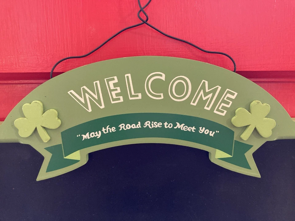 Green Welcome Irish Chalkboard Message Board with Brass Key/Hat Hooks 12" - Image 2 of 4