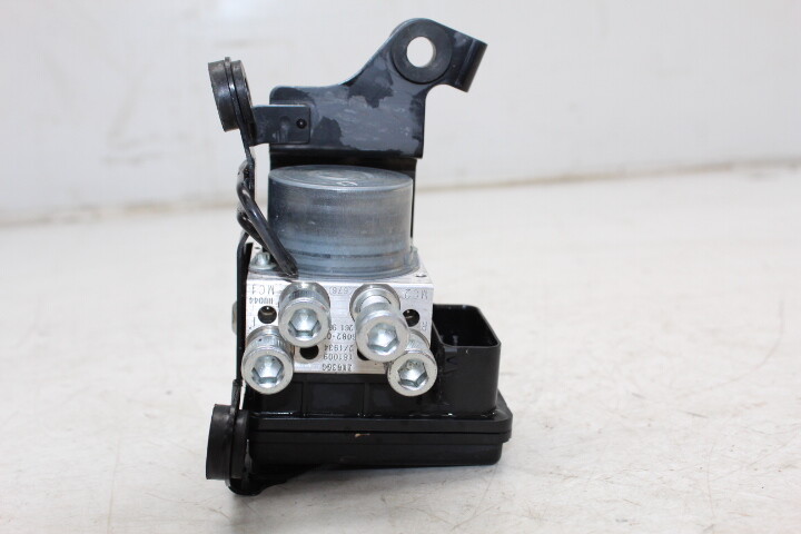 19-20 KAWASAKI NINJA ZX6R ZX636 ABS PUMP UNIT MODULE | eBay
