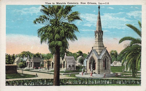 VIEW IN METAIRIE CEMETERY POSTCARD NEW ORLEANS LA LOUISIANA 1920s