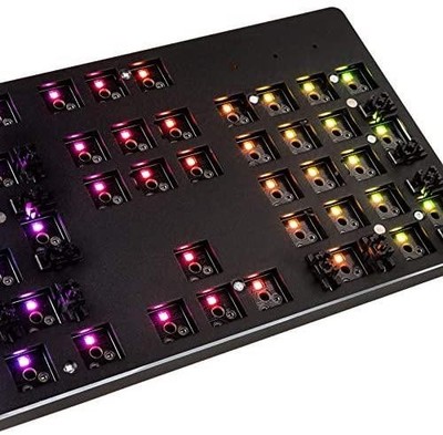 Glorious PC Gaming Race GMMK Full-Size Tastatur - Barebone, ISO-Layout