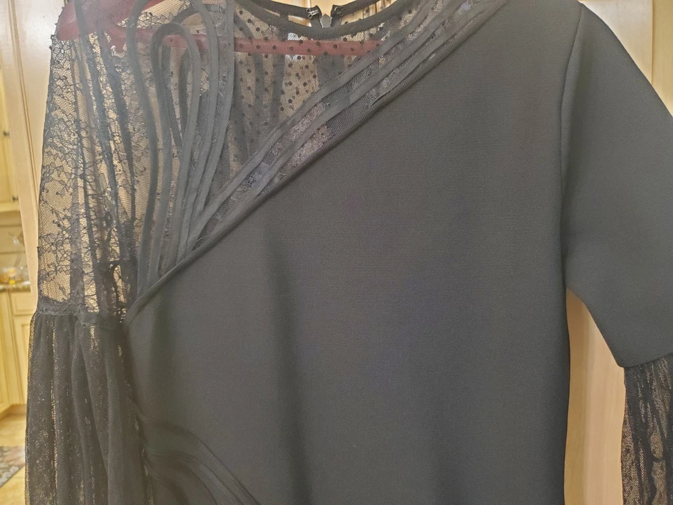 Oscar de la Renta - Vestido negro ajustado y acampanado con diseño de malla estampada talla S Foto 3 de 4