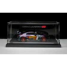 Hot Wheels Nissan GT-R R35 bleu caméléon fabriqué sur mesure avec vitrine