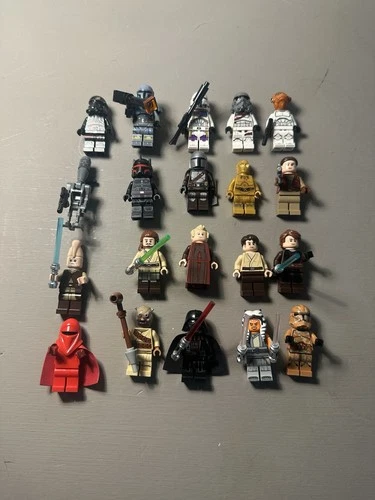 LEGO Star Wars Minifigure Bulk Lot 20 Figures and Accessories