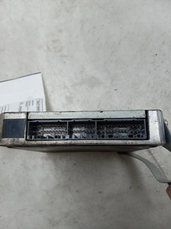 94 95 TOYOTA 4 RUNNER 4WD 6 CILINDROS MOTOR ECM MÓDULO DE CONTROLE ELETRÔNICO - Imagem 4 de 4