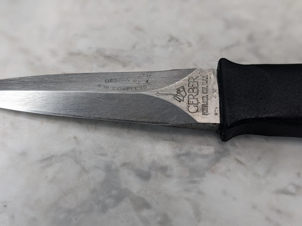 Gerber Guardian Portland O EE. UU. R.W. Cuchillo de bota de hoja fija Loveless Design  Foto 2 de 4