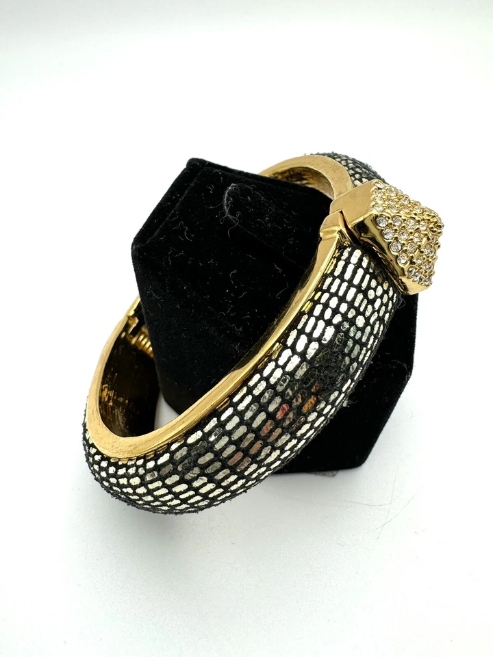 "Puño grueso VINCE CAMUTO negro plata dorado metálico piel de serpiente pedrería 6""" Foto 2 de 4