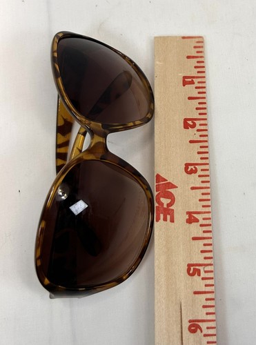 Vintage Oversize Tortoise Shell Sunglasses Movie Star - Picture 5 of 5