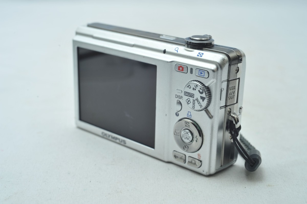 OLYMPUS FE-240カメラ OLYMPUS FE-240 Silver 7.1 MP Digital Camera - Newegg.com