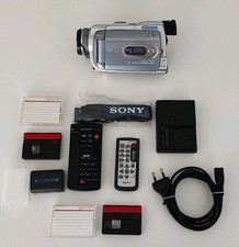 Sony DCRT80E Video Camera Recorder Handycam C...