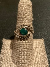 Natural Emerald Ring 925 Sterling Silver W/ Serrated Edge Design