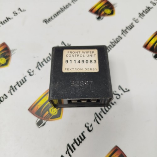 Scheibenwischer Motor Steuergerät Opel Frontera A 2 8 TD 91149083