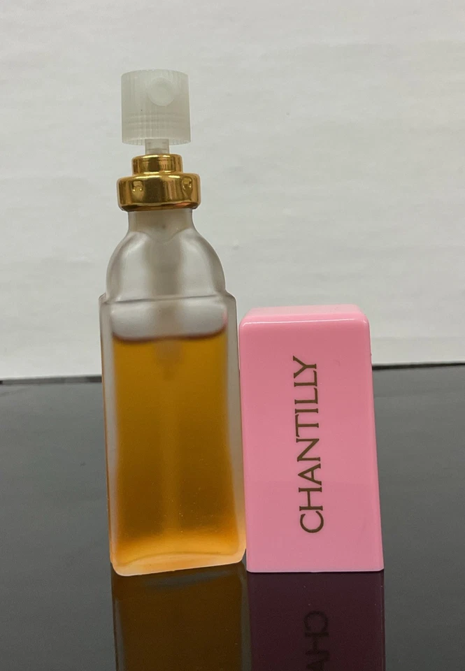 Chantilly Perfume Spray Por Dana Perfumes 0.5 Fl Oz / 15 ml, Como En La Imagen.  Foto 4 de 4