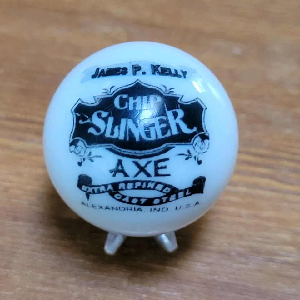 KELLY AXE TOOL CHIP SLINGER ADVERTISING MARBLE 1" SHOOTER SZ W/ STAND COLLECTOR  - Image 2 of 4