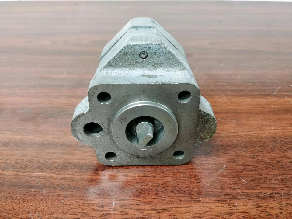 TwinDisc XB-5639B, Oil Pump  - Image 2 of 4