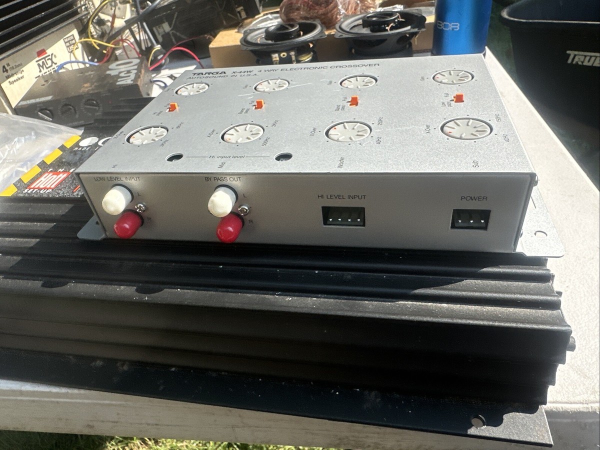 【完動品】CUSTOM AUDIO ELECTRONICS V-COMP（箱付） 完動品】CUSTOM AUDIO ELECTRONICS V-COMP（箱付）
