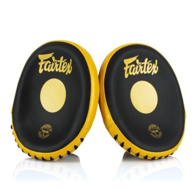 FAIRTEX合革製パンチングミット FMV15 黒&金 手のひらサイズ Fairtex Short Focus Mitts Boxing Speed Accuracy Train