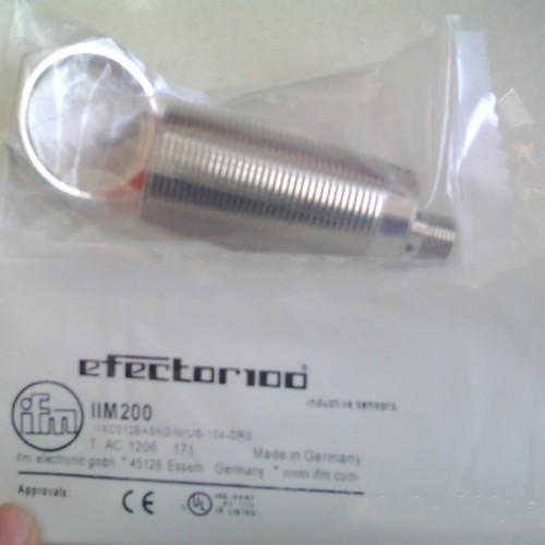 1PC New IFM IIM200 Proximity Switch Sensor Free Shipping - Picture 2 of 2