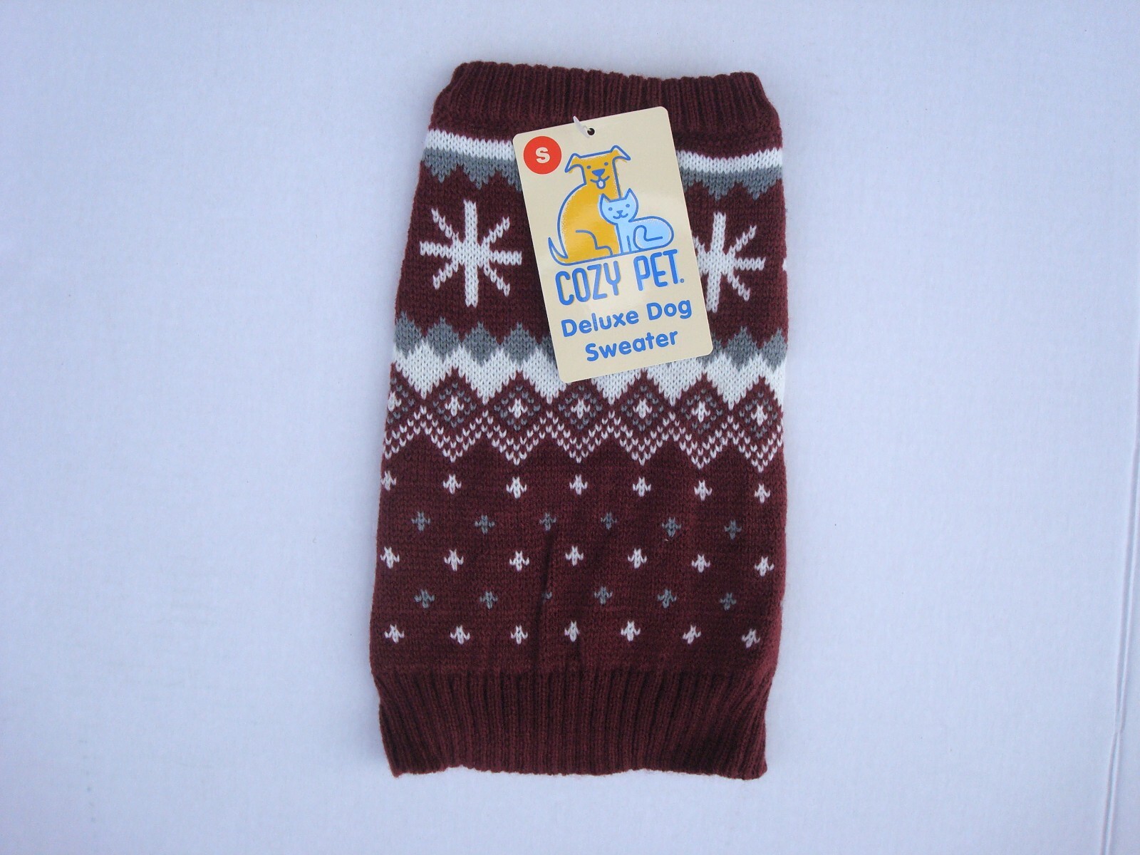 New Cozy Pet Deluxe Dog Sweater with Winter Pattern. Size Small eBay