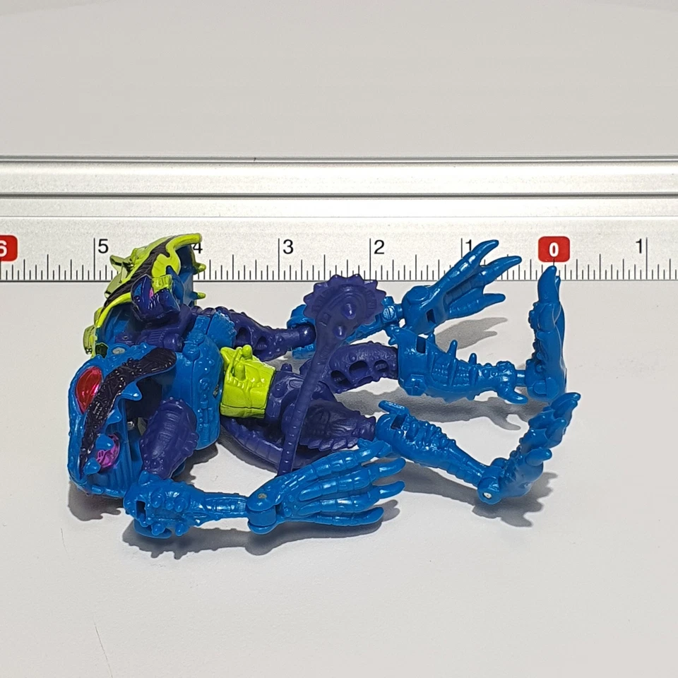 Transformers Beast Wars SPITTOR Transmetals 2 Basic Class 100% complete w Tongue - Image 2 of 4