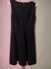Elegant Sleeveless Black Dress with Back Zipper