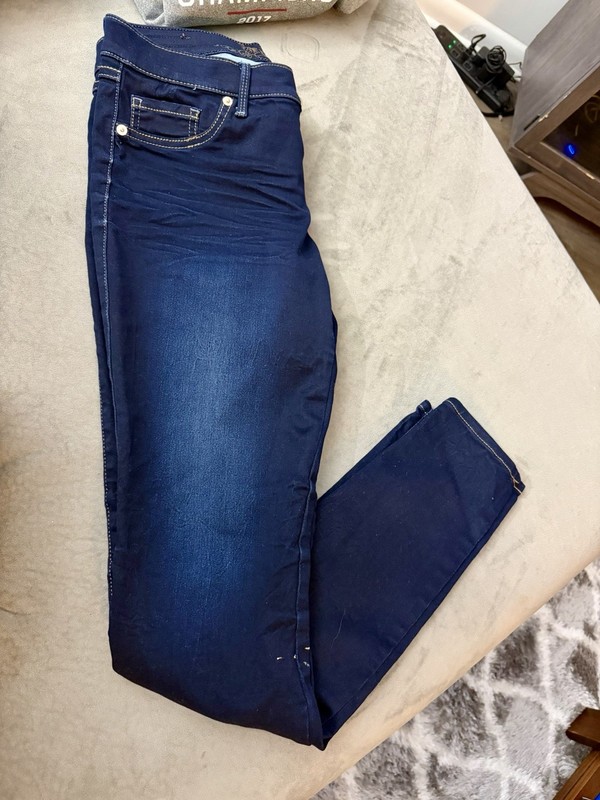 Express-Women’s- Blue Skinny Jeans 8R Stretch- Button Closure Machine Washable