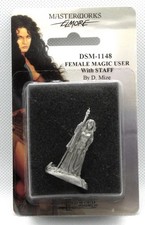 Dark Sword DSM-1148 Female Magic-User with Staff Elmore Masterworks Mage