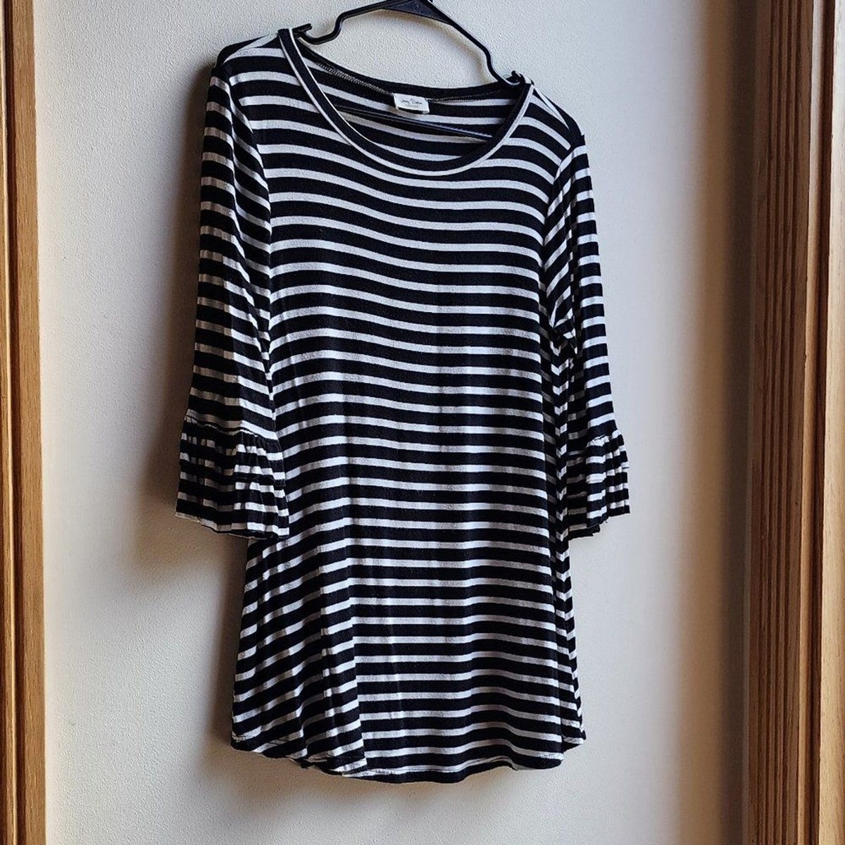 Jenny Boston Boutique Striped Ruffle Sleeve Jersey Size Large View 3