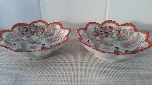 Set of 2 Vintage Japanese Kimono Woman Pattern Ornamental Dish Hand Painted - Picture 3 of 8