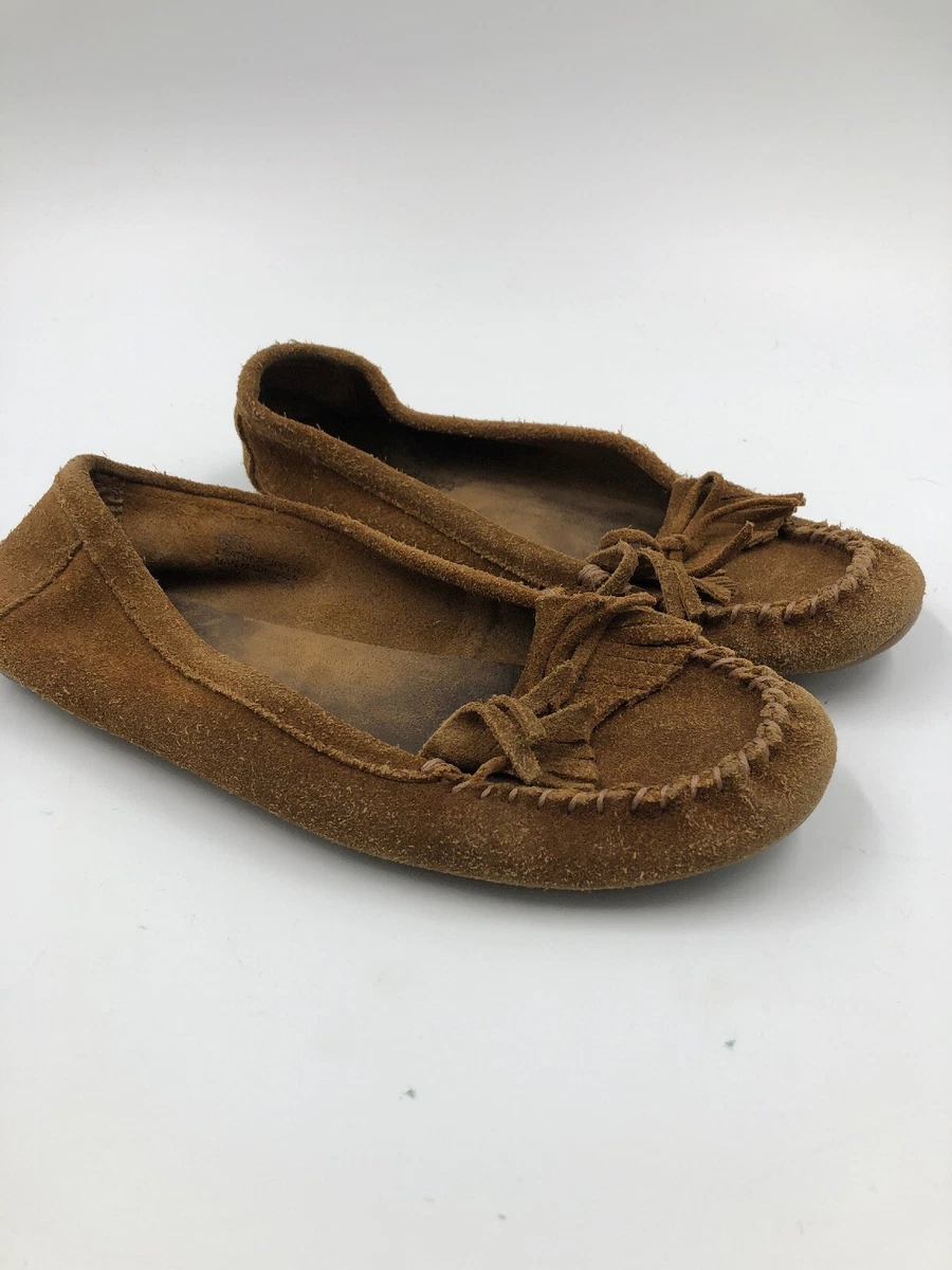 Minnetonka suede best sale slippers