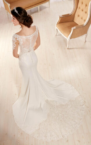 Essense of Australia D2124 Wedding Dress Ivory Crepe Long Sleeves Hollywood Glam - Picture 3 of 11
