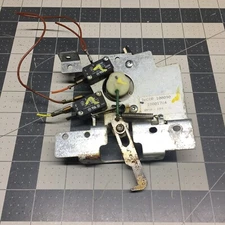 Dacor OEM Built-In Oven Door Latch Lock 100090 100017X4 - Tested