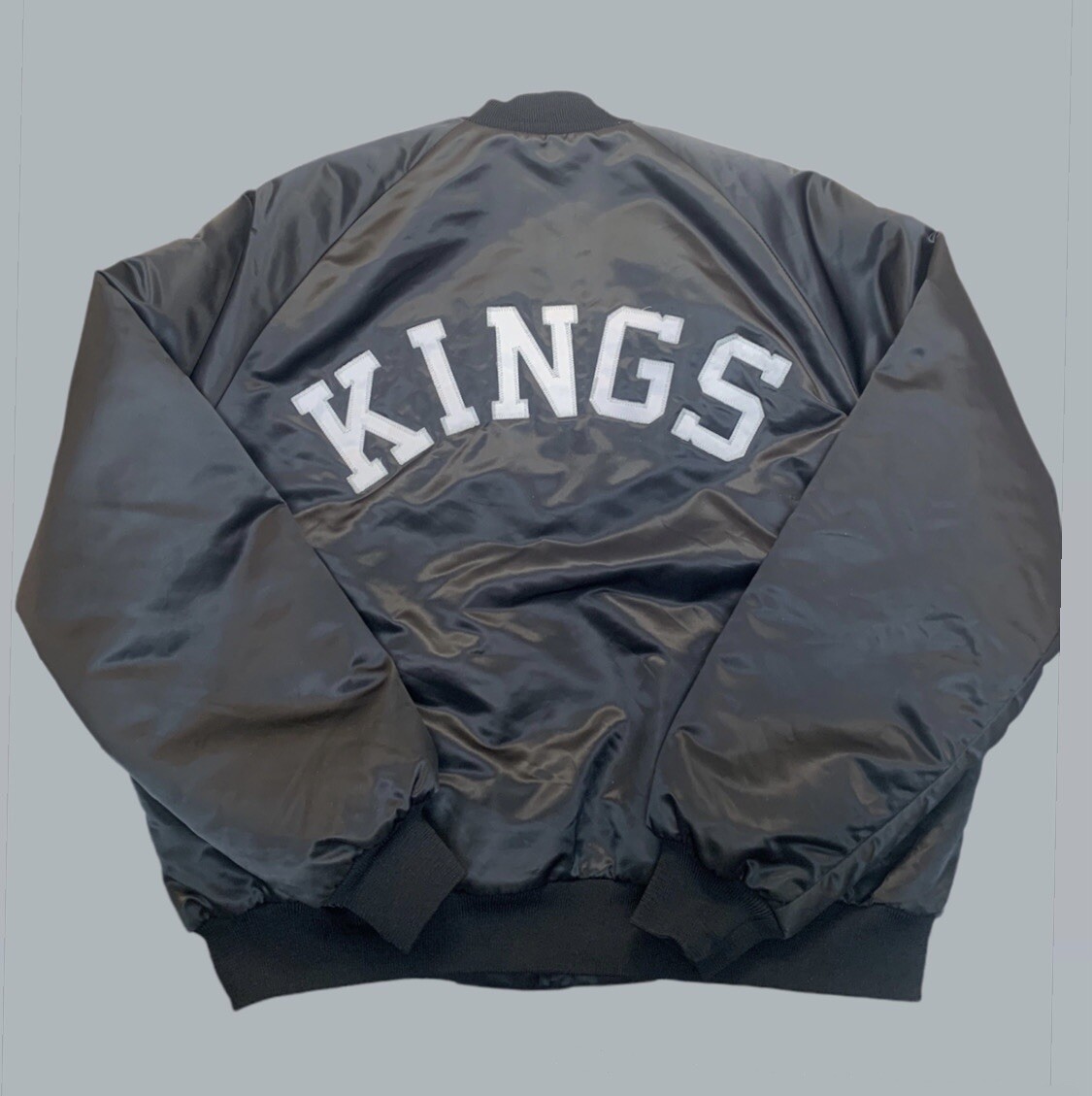 RARE Vintage Los Angeles Kings Chalk Line Satin Jacket Mens RARE Vintage Los Angeles Kings Chalk Line Satin Jacket Mens