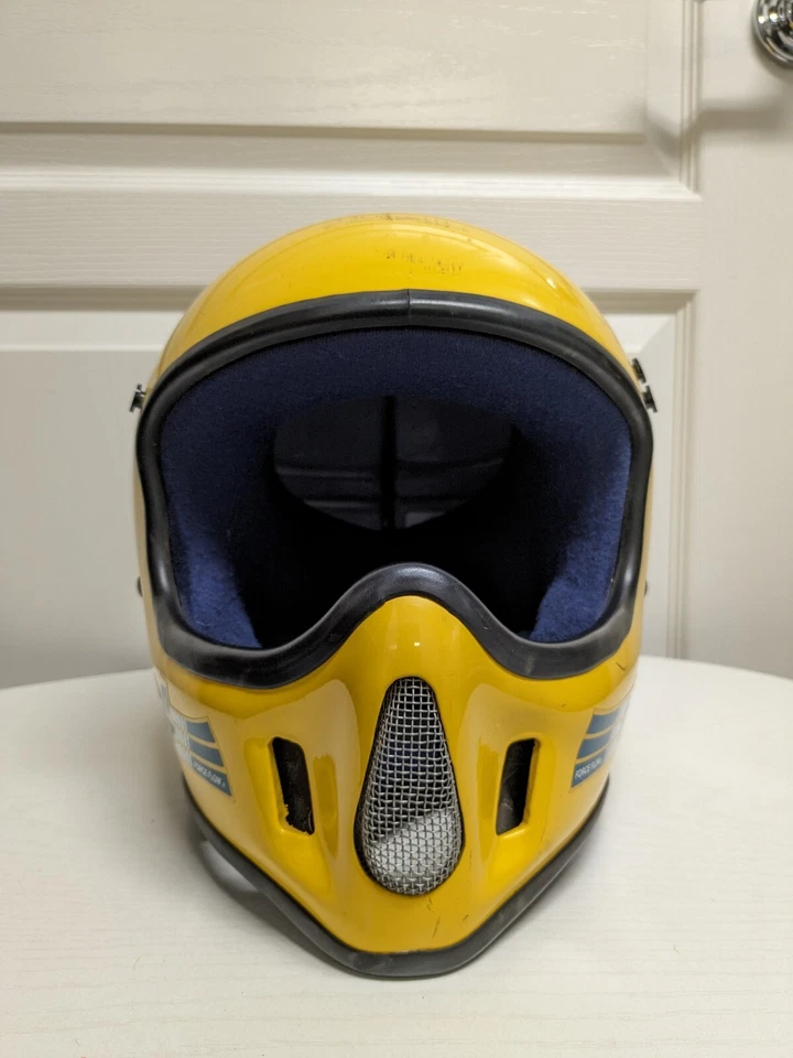 Vintage 1980's BELL MOTO 4 Yellow Motorcycle Helmet Full Face 7 3/8  - Image 3 of 4